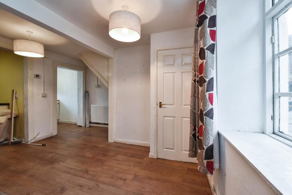 Additional property image - Cardiff Road, Troedyrhiw, MERTHYR TYDFIL