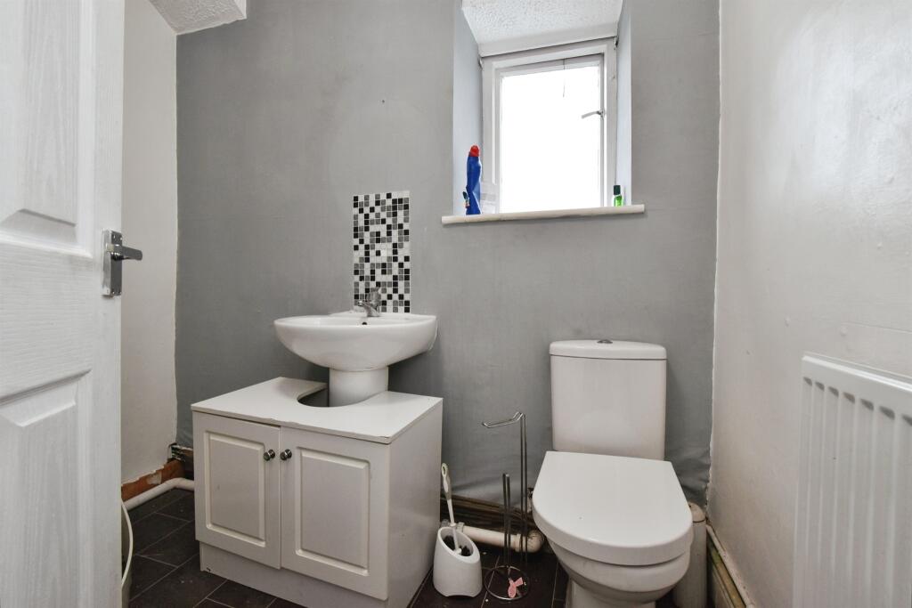 Additional property image - Cardiff Road, Troedyrhiw, MERTHYR TYDFIL