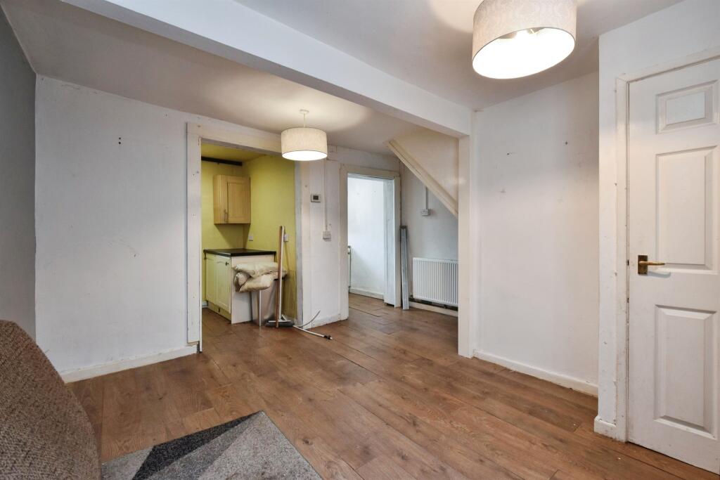 Additional property image - Cardiff Road, Troedyrhiw, MERTHYR TYDFIL
