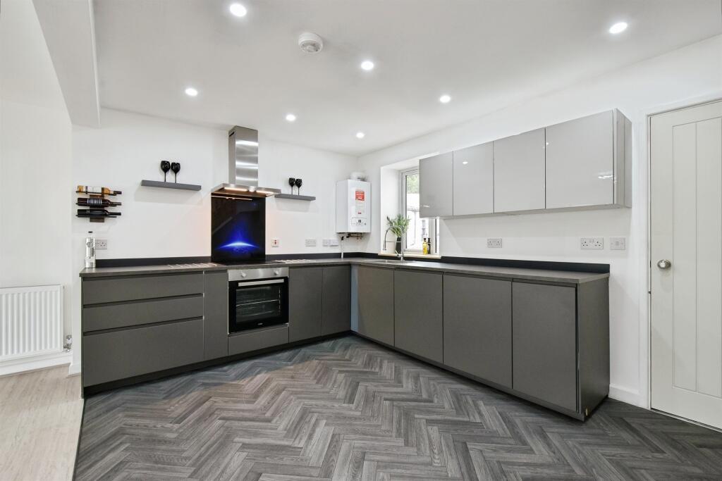 Main image of property: Mount Pleasant, Troedyrhiw, Merthyr Tydfil