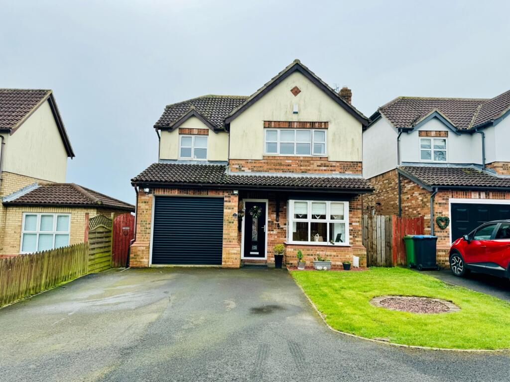 4 bedroom detached house for sale in Willow Drive, Trimdon Village, TS29