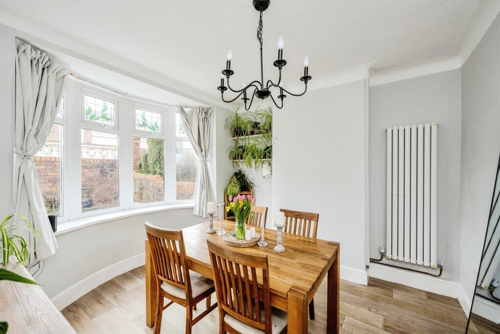 3 bedroom semidetached house for sale in Marigold Place, Seven Sisters