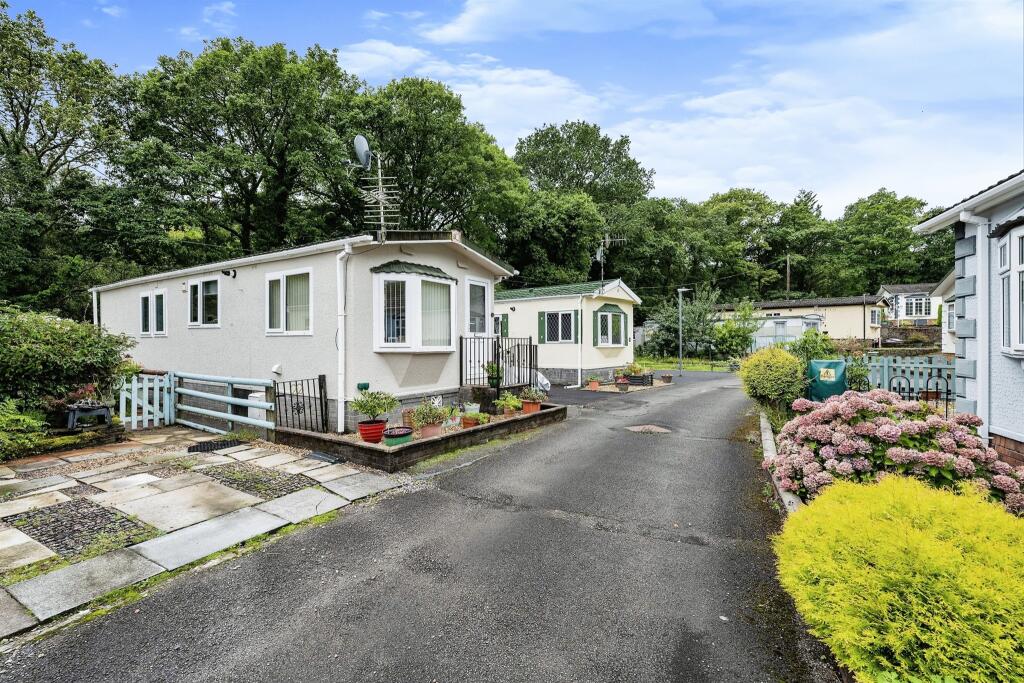 1 bedroom park home for sale in Neath Road, Bryncoch, Neath, SA10