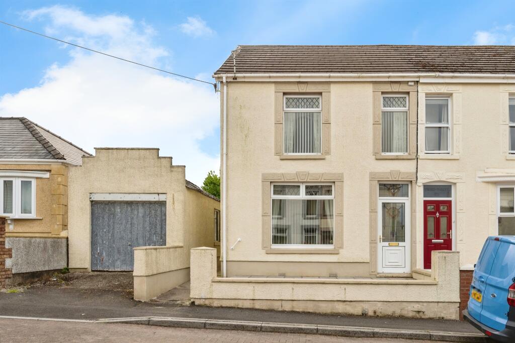 Main image of property: Martyns Avenue, Seven Sisters, Neath