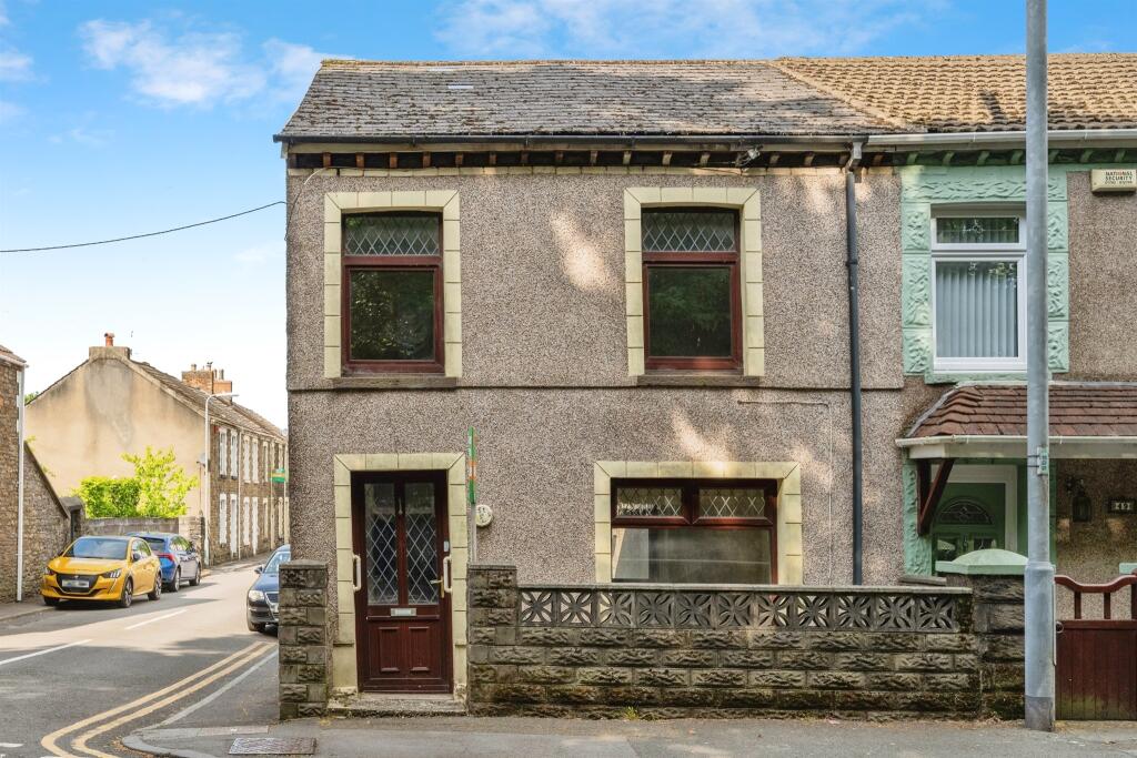 Main image of property: Pant Yr Heol, Neath