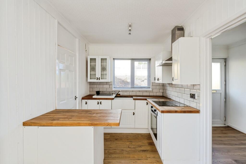 Main image of property: Southall Avenue, Neath