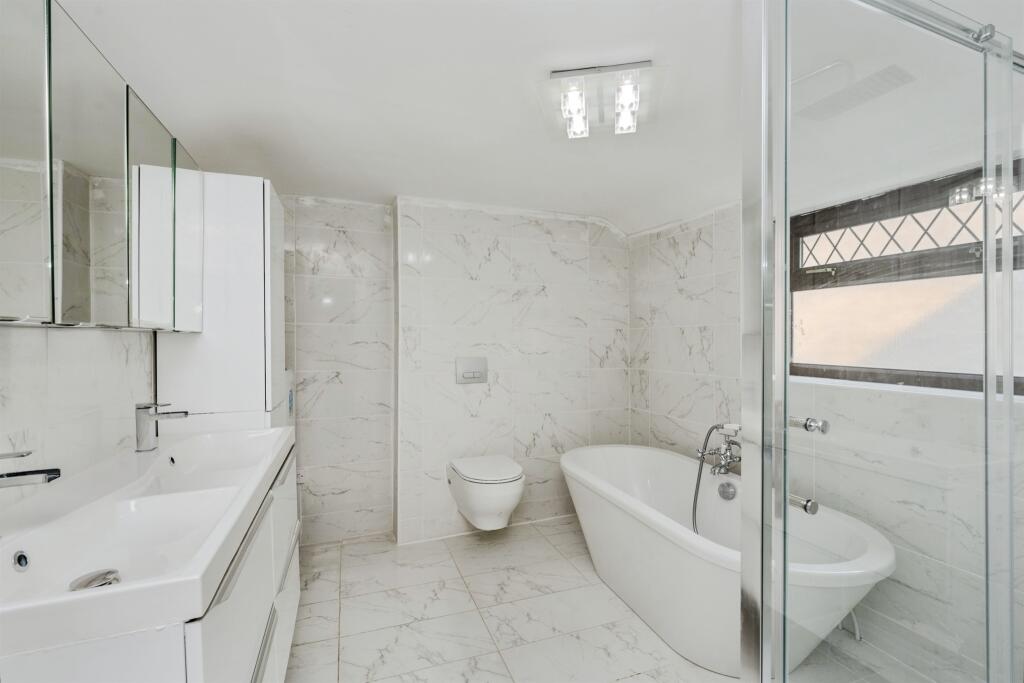 Main image of property: Pant Yr Heol, Neath