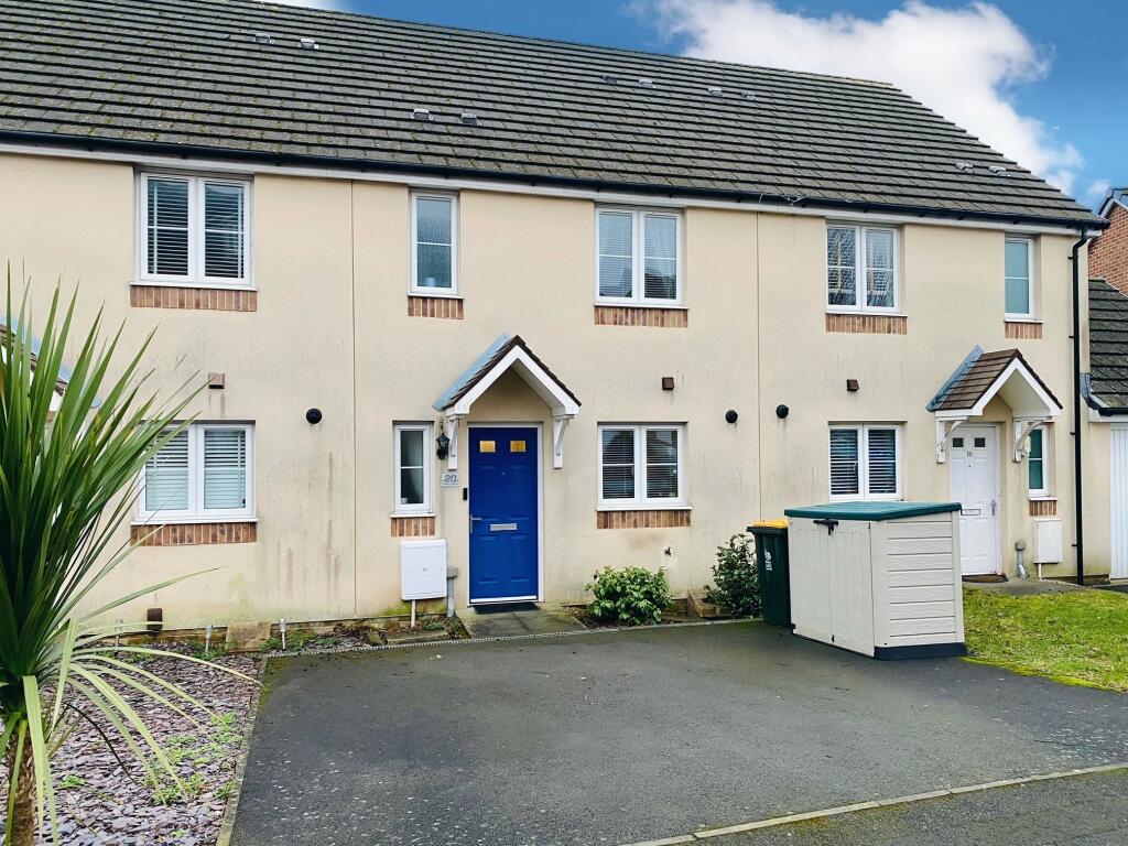 3 bedroom terraced house for sale in Alway Crescent, Newport, NP19