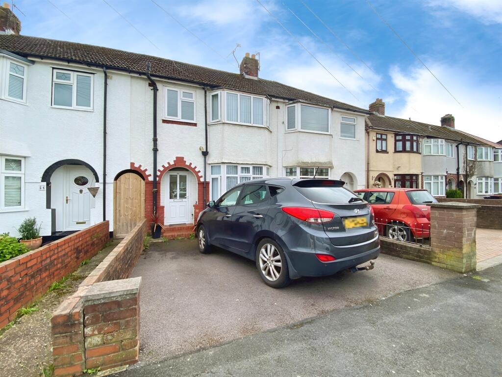 3 bedroom terraced house for sale in Thompson Avenue, Newport, NP19