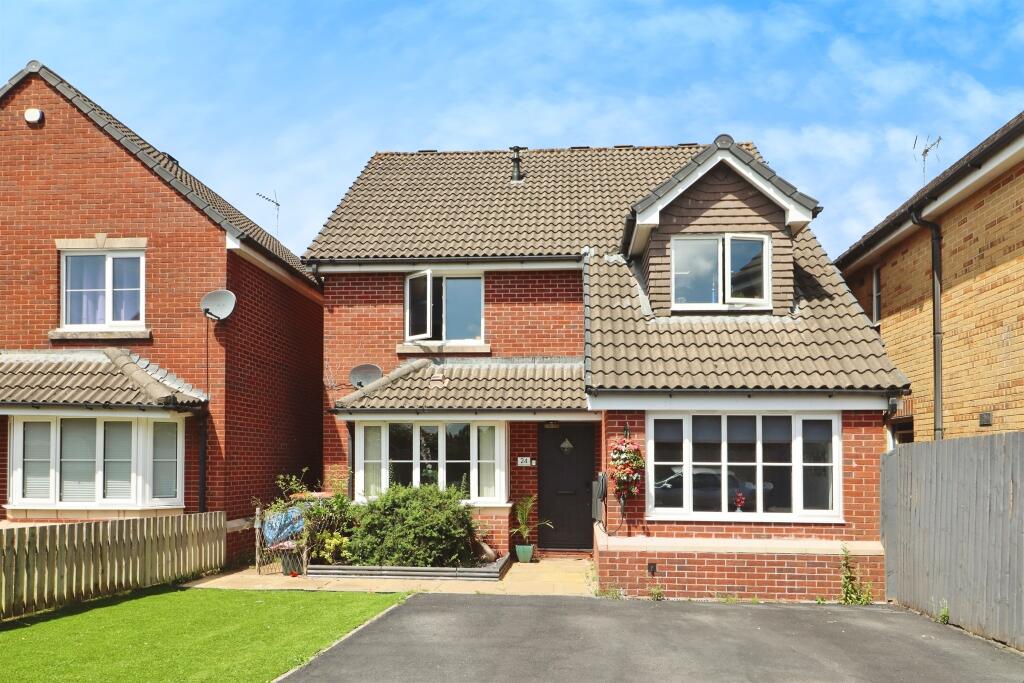 Main image of property: Dewberry Grove, Rogerstone, Newport