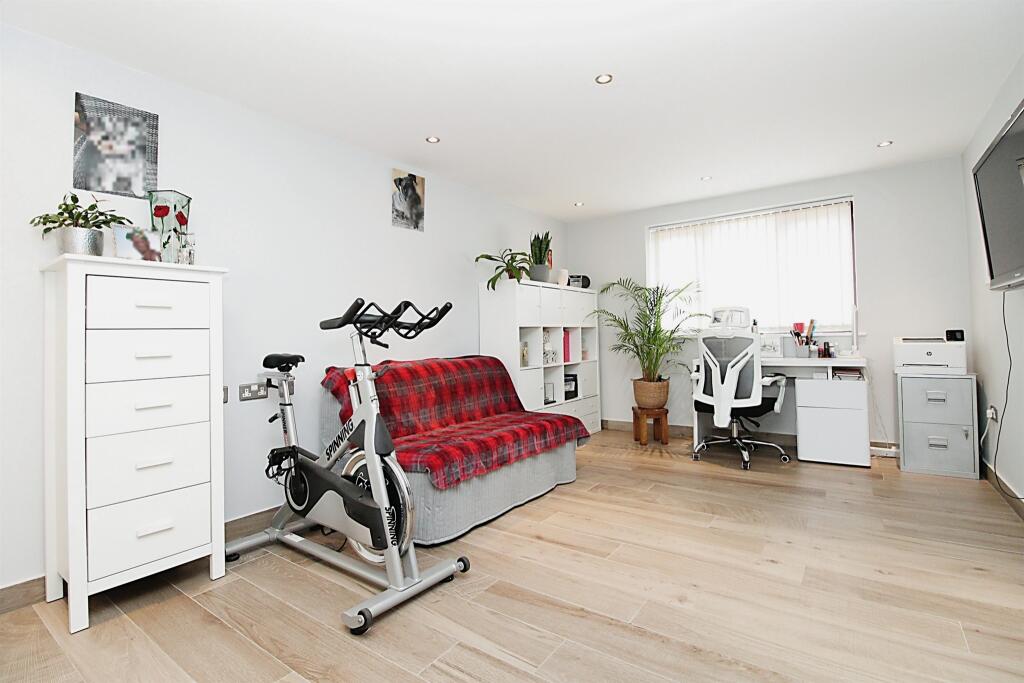 3 bedroom semidetached house for sale in Pennyroyal Close, St. Mellons