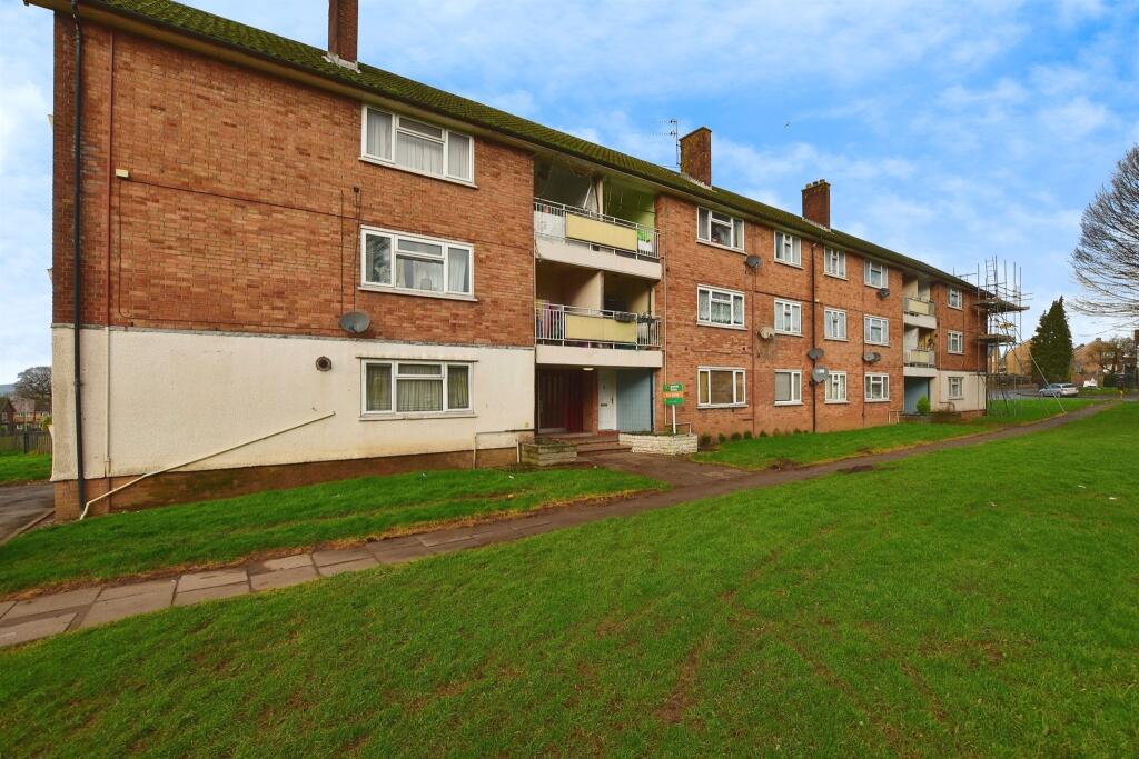 1 bedroom ground floor flat for sale in Burnham Avenue, Llanrumney