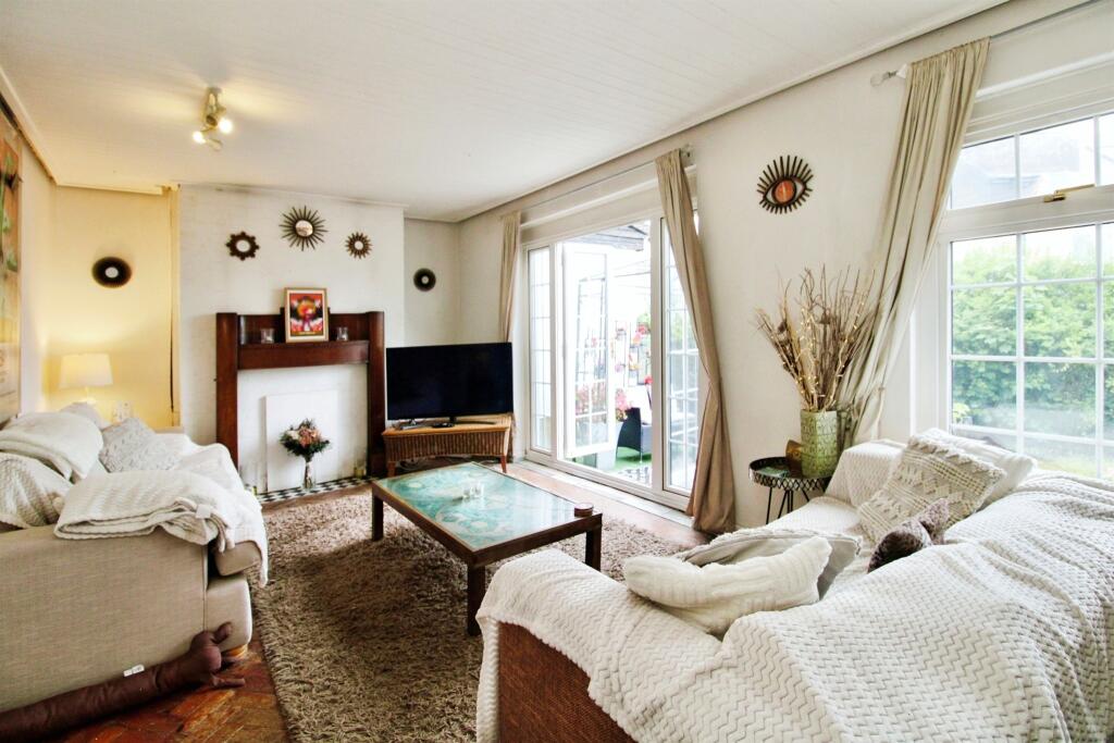 Additional property image - Pwllmawr Avenue, Rumney, Cardiff