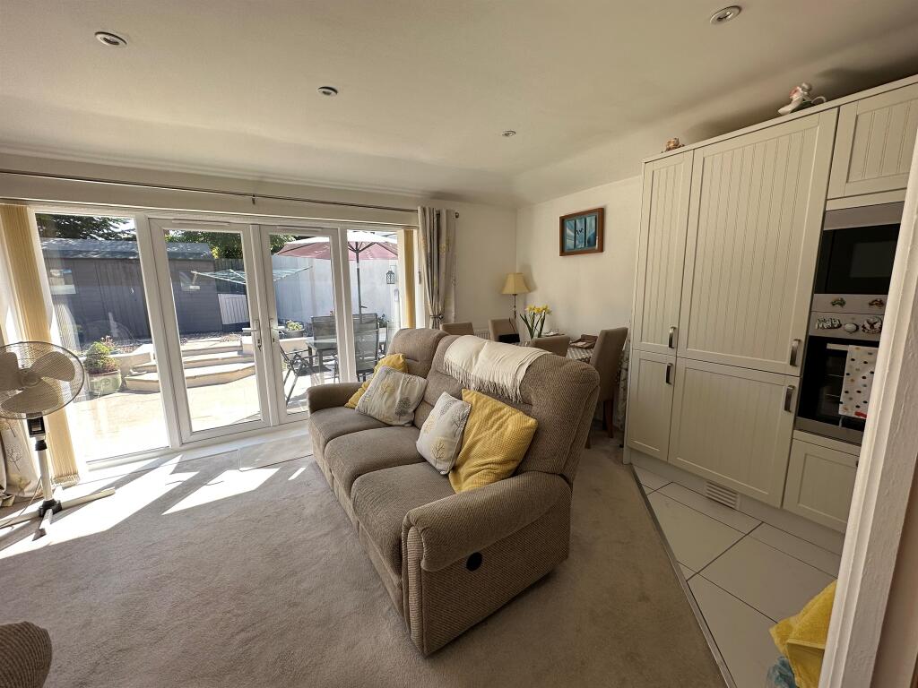 Additional property image - Greenway Avenue, Rumney, Cardiff