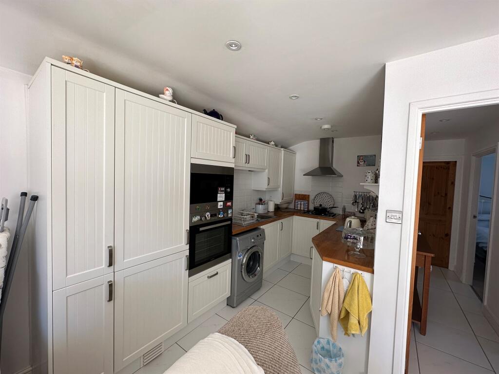 Additional property image - Greenway Avenue, Rumney, Cardiff