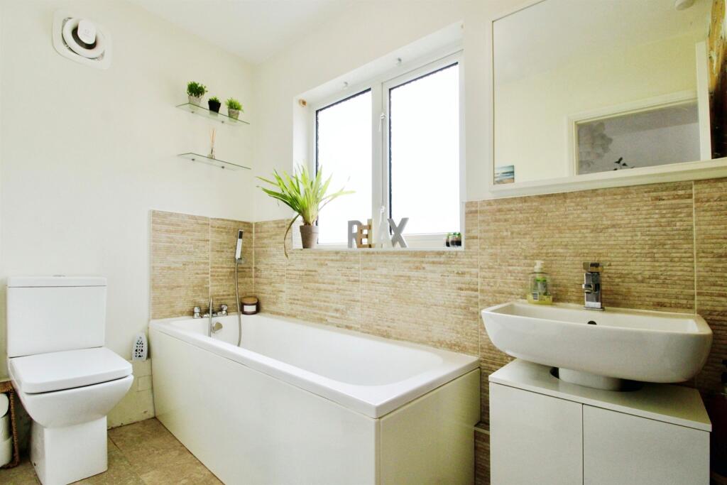 Additional property image - Patchway Crescent, Rumney, CARDIFF