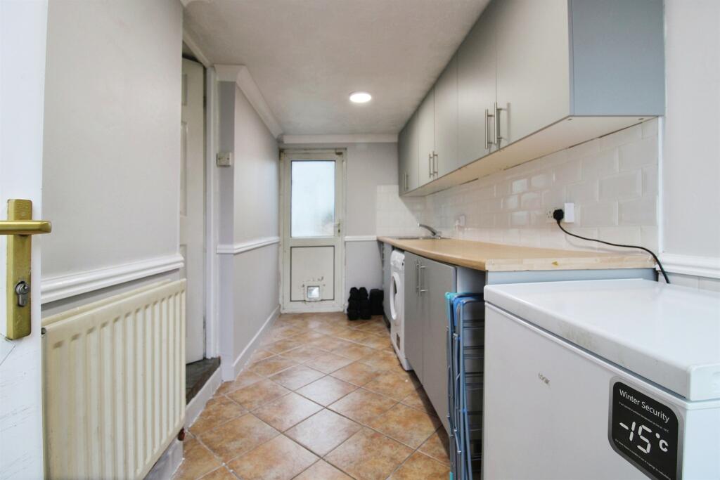 Additional property image - Ball Road, Llanrumney, Cardiff