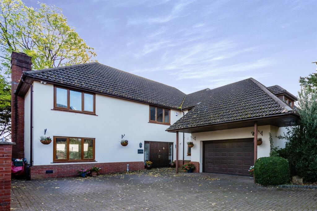 Additional property image - Wellfield Road, Marshfield, Cardiff