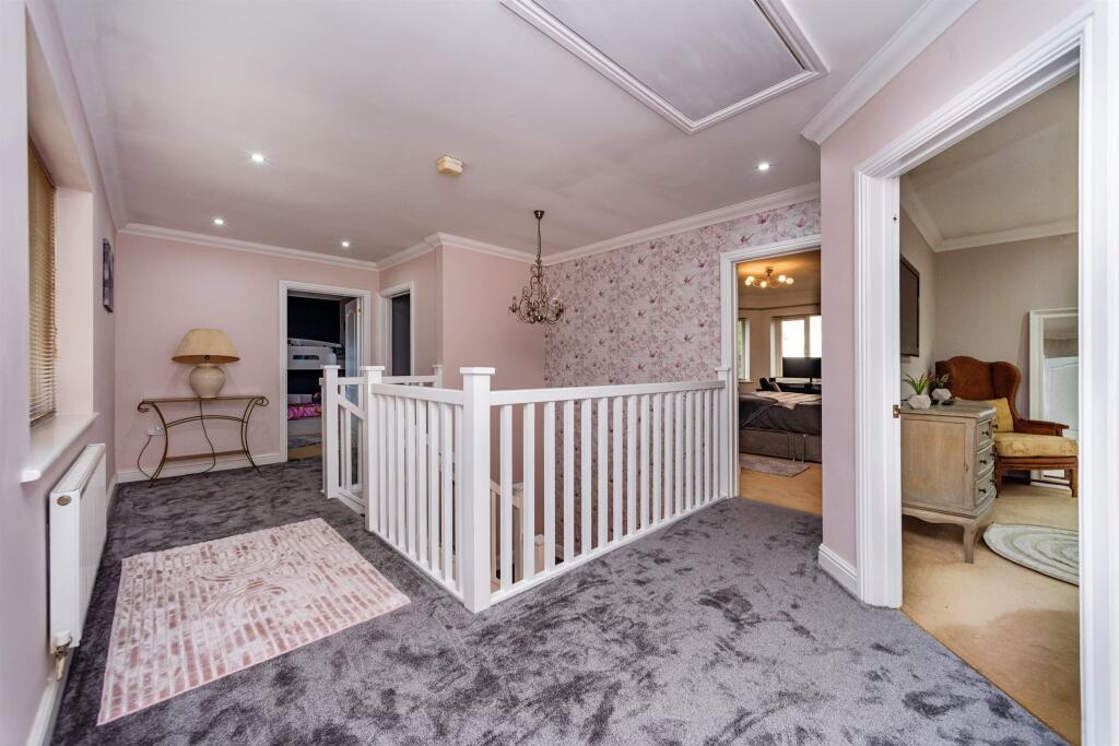 Additional property image - Wellfield Road, Marshfield, Cardiff