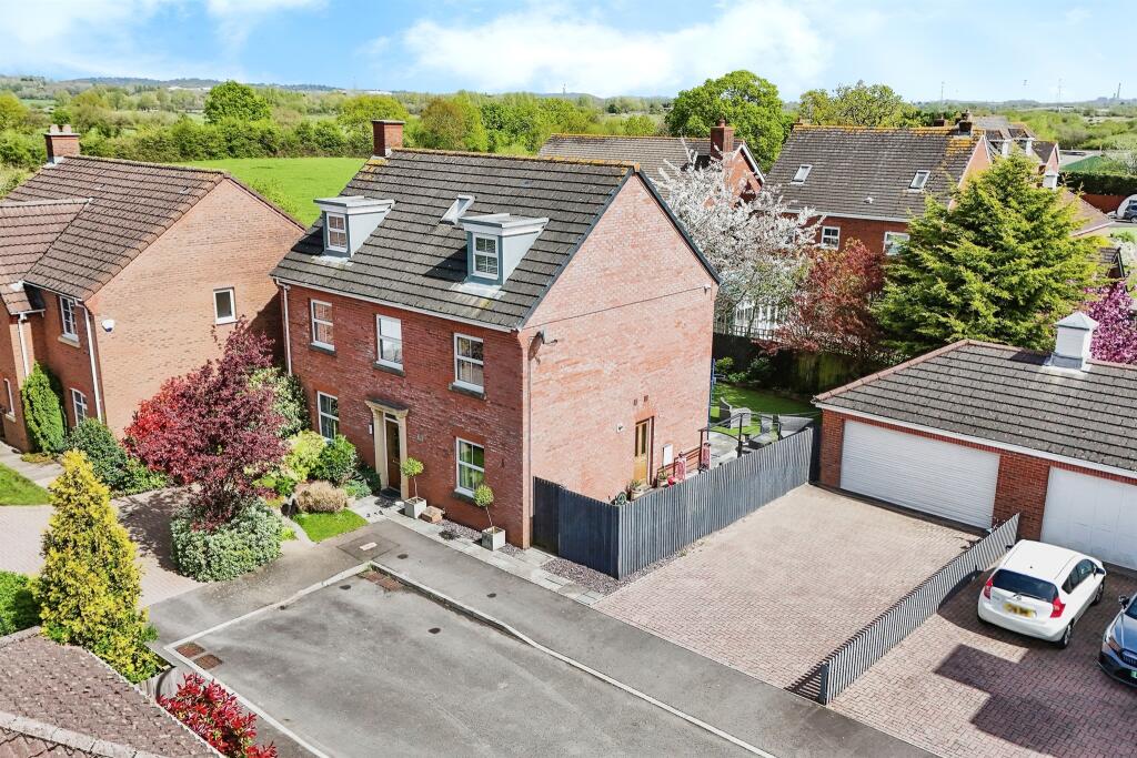 Additional property image - Cambrian Drive, Marshfield, Cardiff
