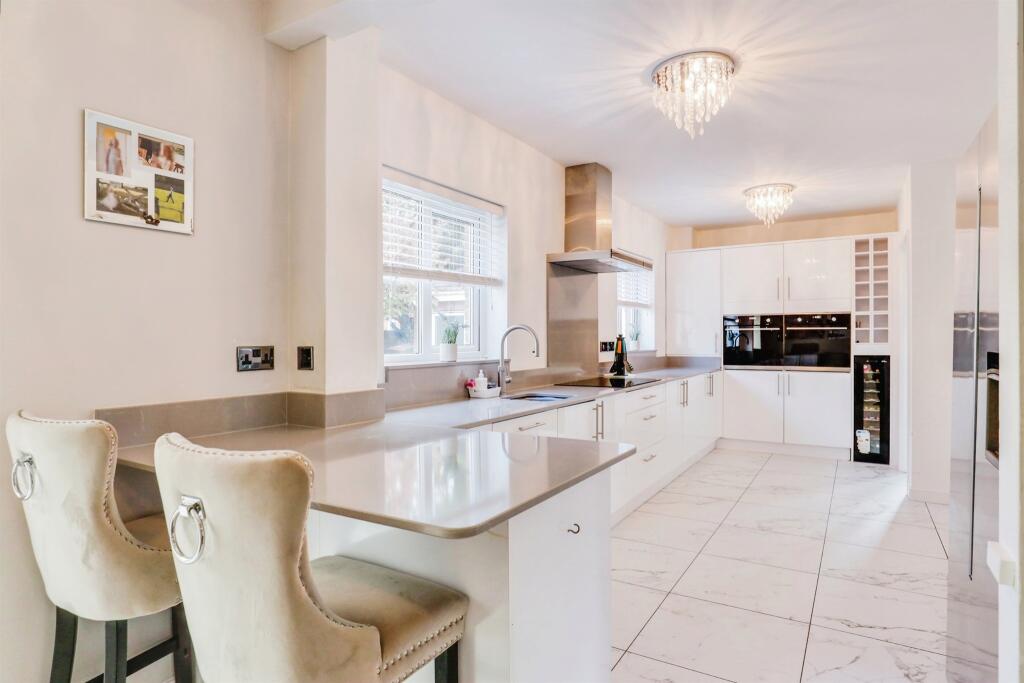 Additional property image - Cambrian Drive, Marshfield, Cardiff