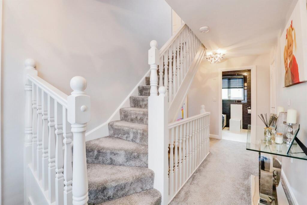 Additional property image - Cambrian Drive, Marshfield, Cardiff