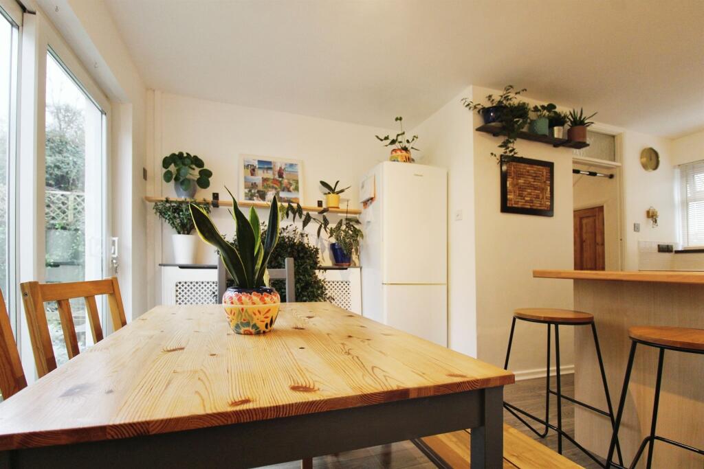 Additional property image - Pentwyn Terrace, Marshfield, Cardiff