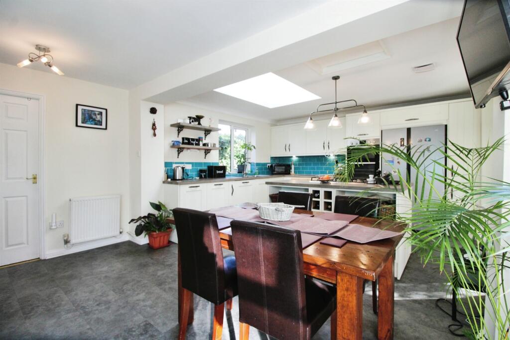 Additional property image - The Meadows, Marshfield, Cardiff
