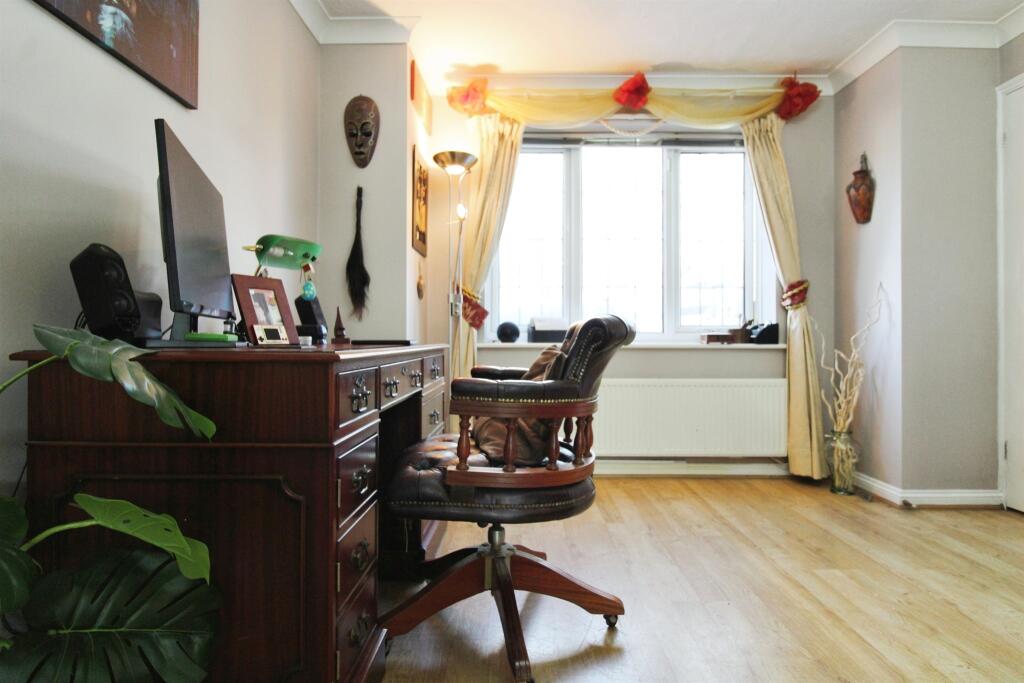 Additional property image - The Meadows, Marshfield, Cardiff