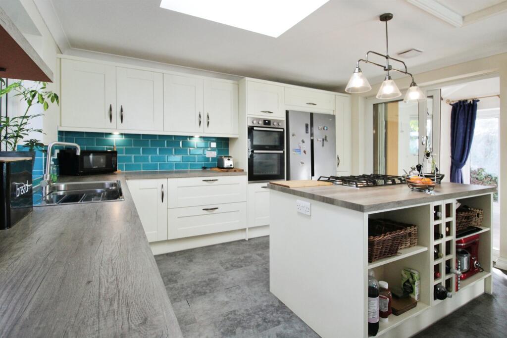 Additional property image - The Meadows, Marshfield, Cardiff