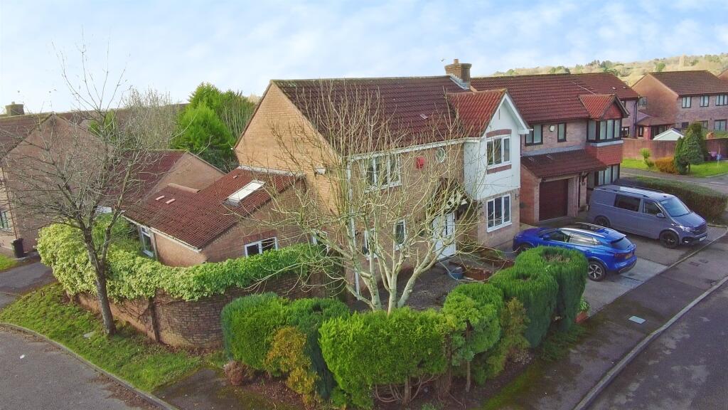 Additional property image - The Meadows, Marshfield, Cardiff