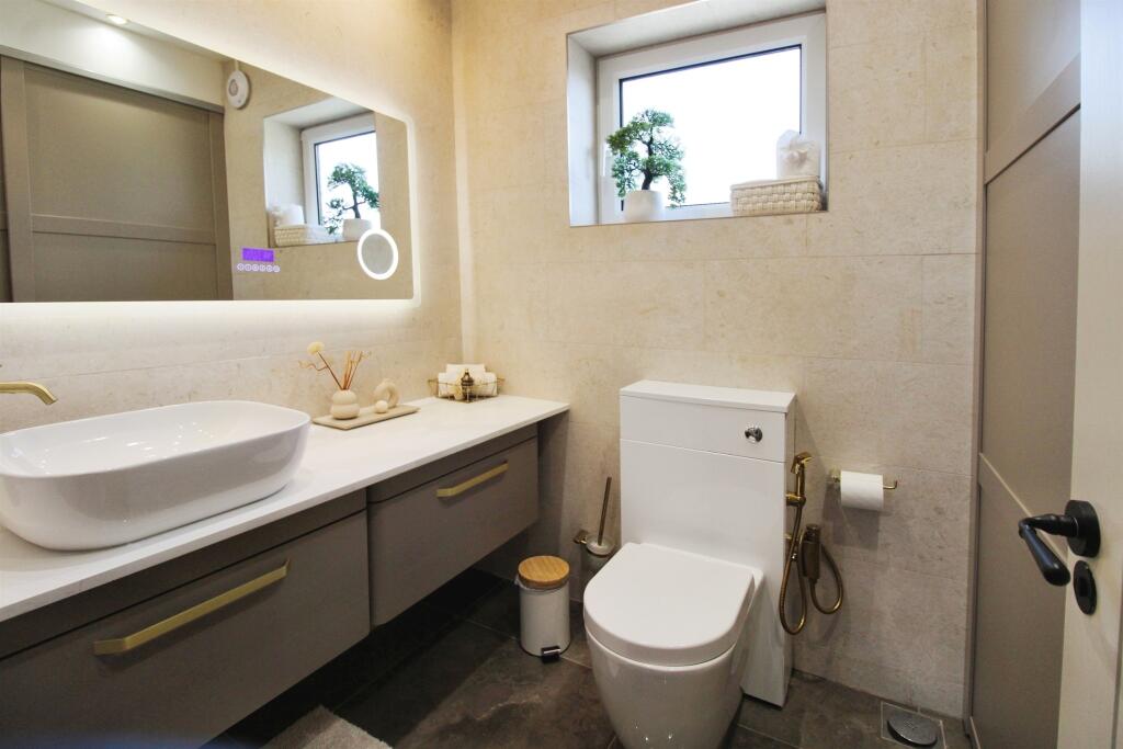 Additional property image - Ty Fry Gardens, Rumney, Cardiff