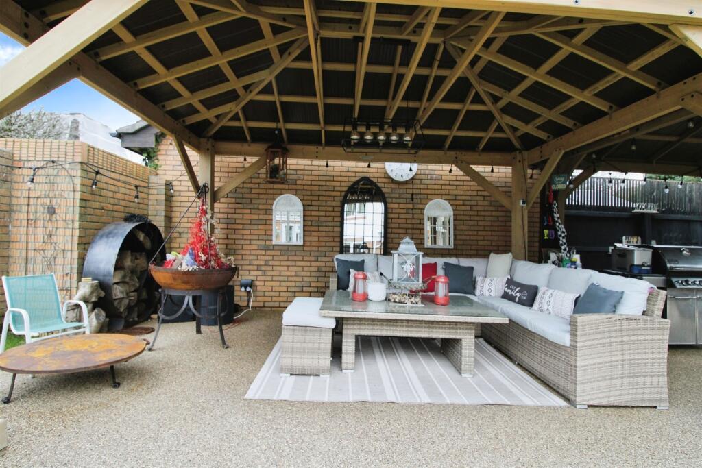 Additional property image - Tynewydd Drive, Castleton, Cardiff