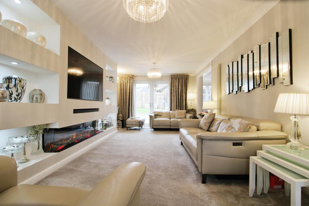 Additional property image - Tynewydd Drive, Castleton, Cardiff