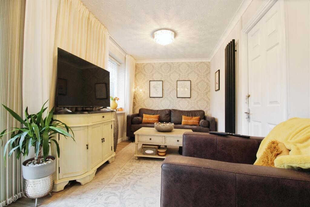 Additional property image - Tynewydd Drive, Castleton, Cardiff