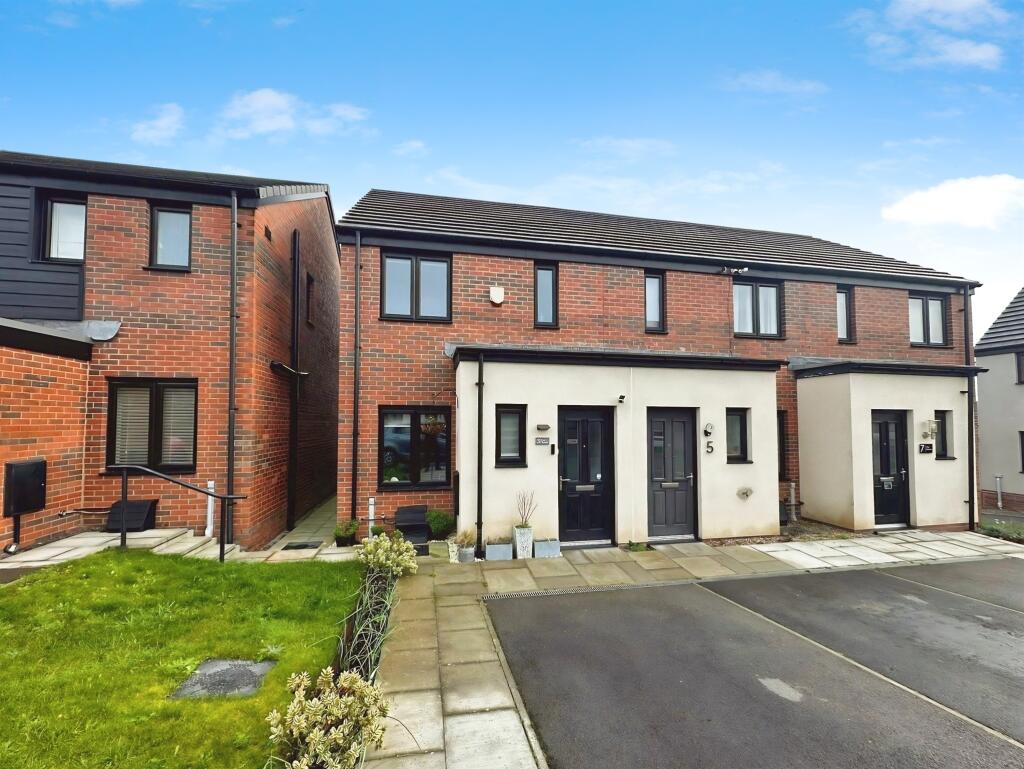 Main image of property: Clos Thomas, Old St. Mellons, Cardiff