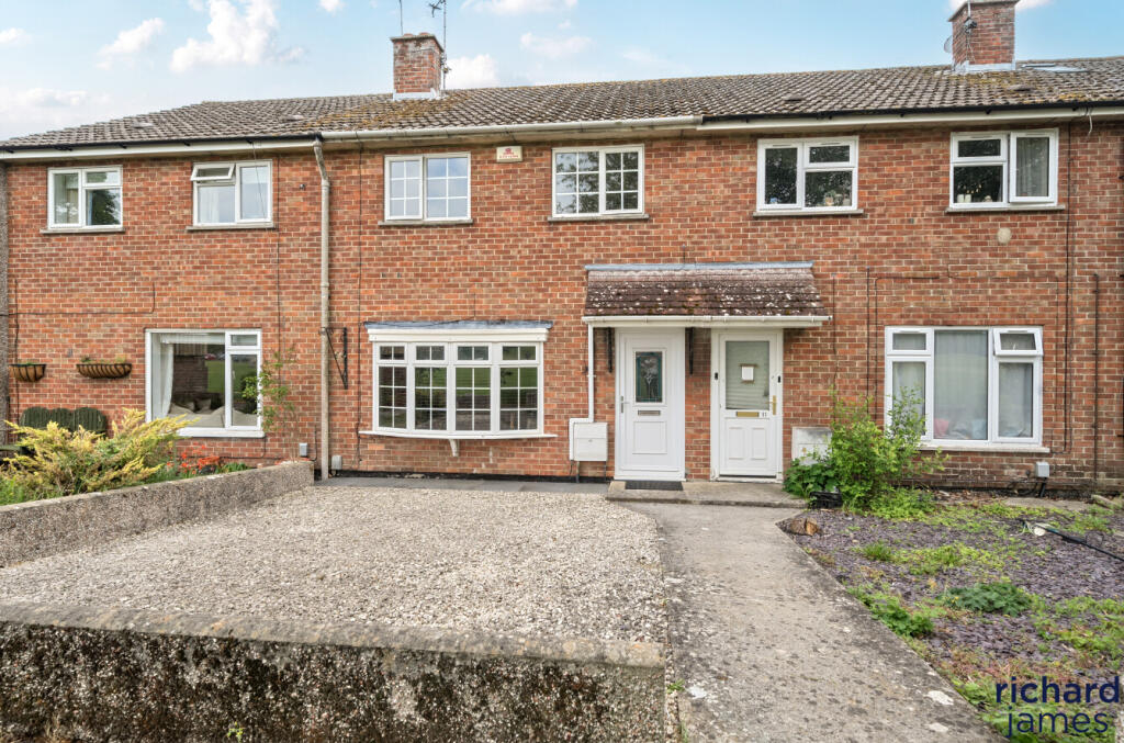 3 bedroom terraced house