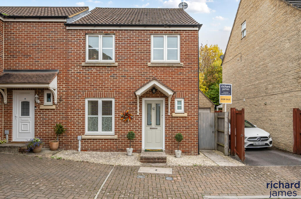 Main image of property: Cookham Road, Oakhurst, Swindon, SN25