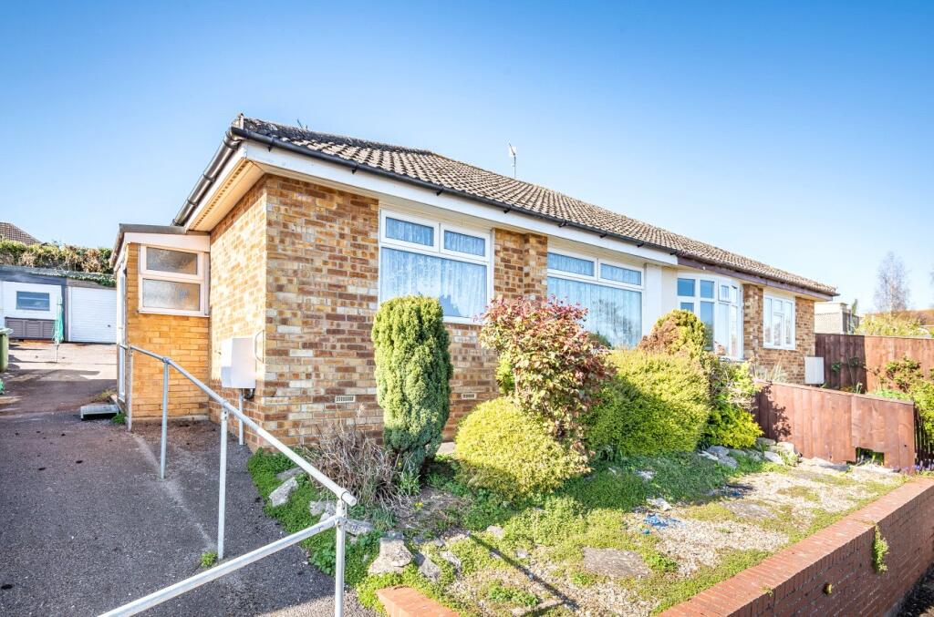 Main image of property: The Broadway, Rodbourne Cheney, Swindon, SN25