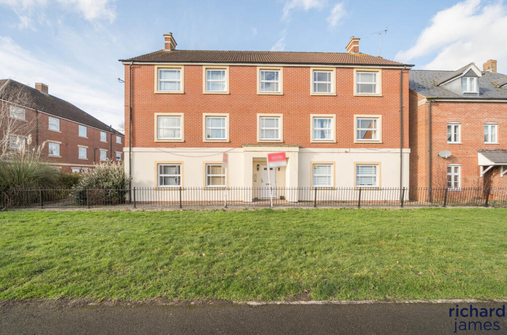Main image of property: Pioneer Road, Oakhurst, Swindon, SN25