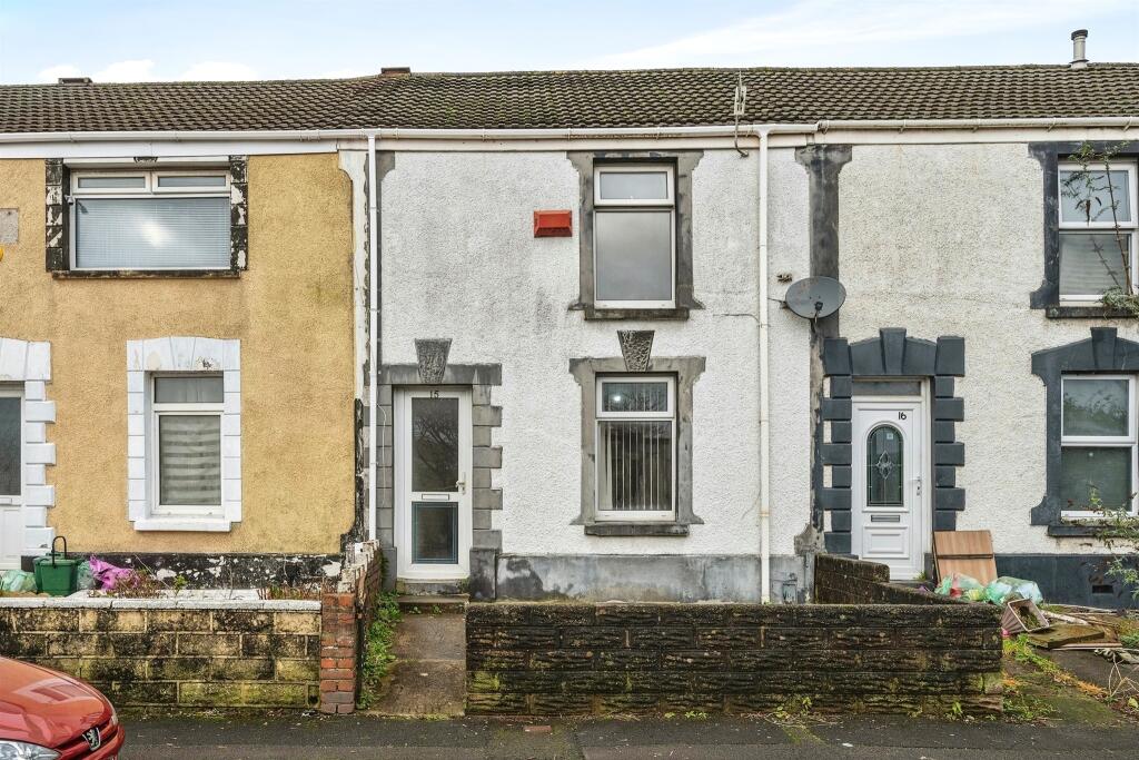 2 bedroom terraced house for sale in Davis Street, Plasmarl, Swansea, SA6