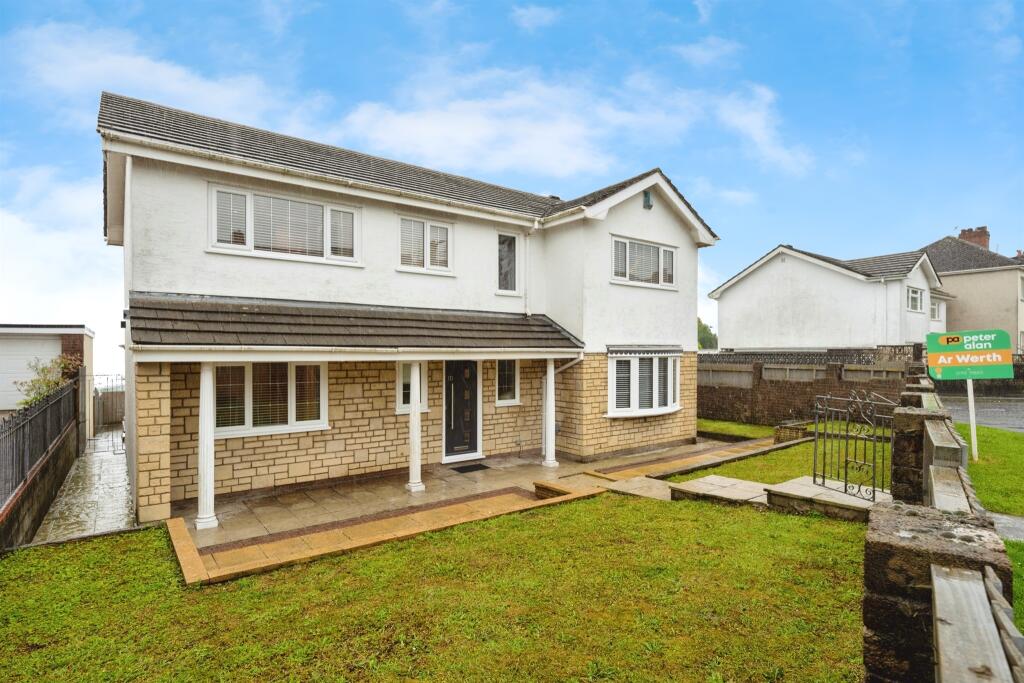 Main image of property: Bishops Walk, Morriston, Swansea