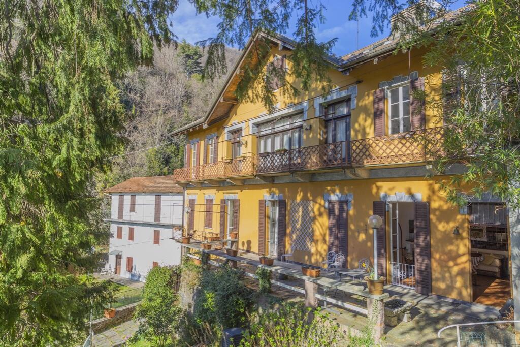 Main image of property: Cannero Riviera, Verbano-Cusio-Ossola, Piedmont