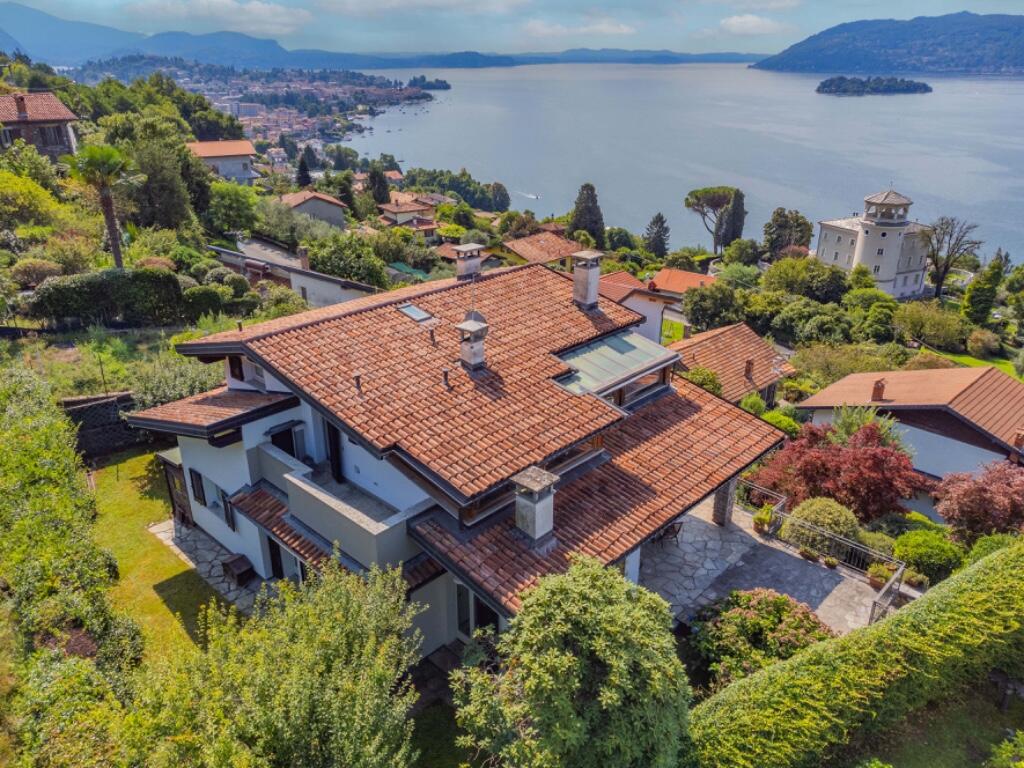 Main image of property: Verbania, Verbano-Cusio-Ossola, Piedmont