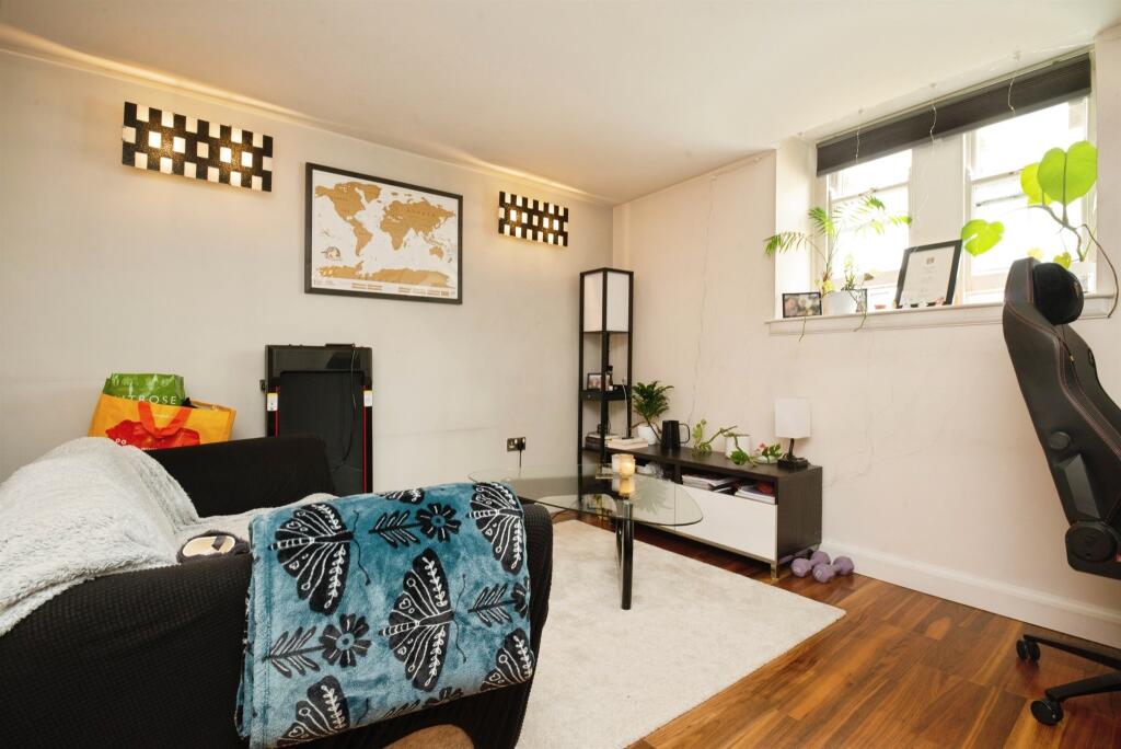 Main image of property: Barry Lane, Cardiff