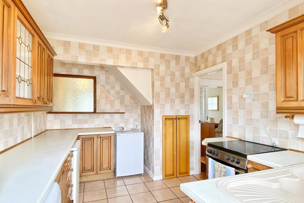 3 bedroom terraced house for sale in Penmaen Walk, Cardiff, CF5
