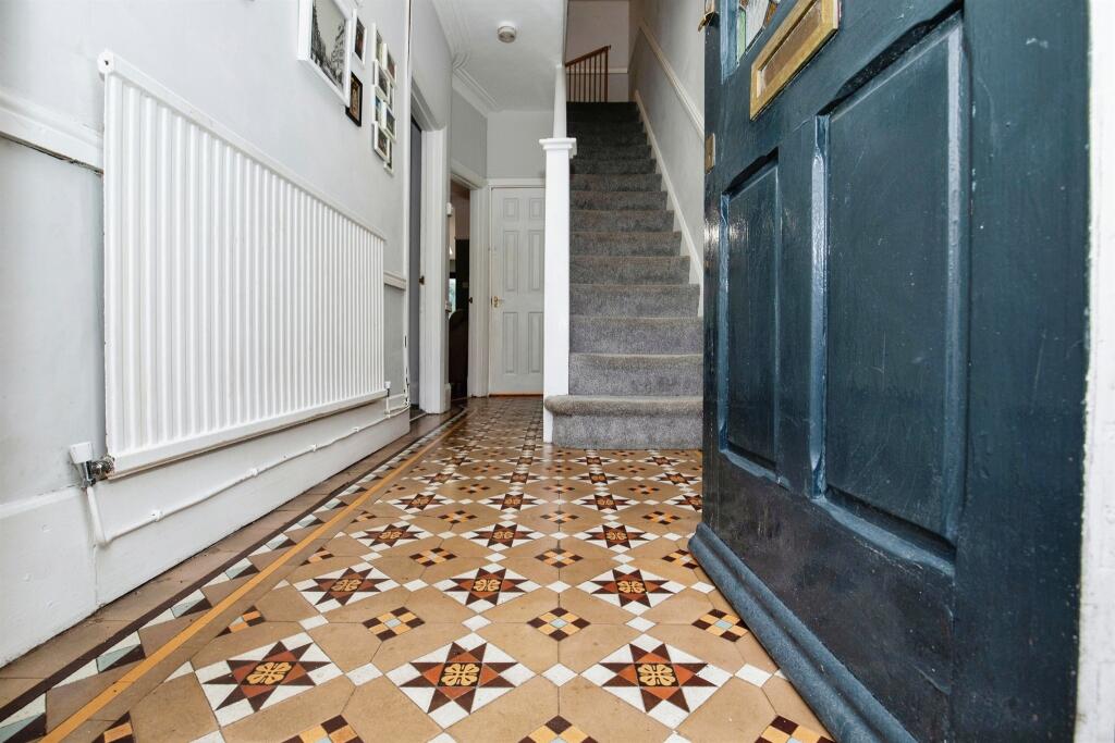 Additional property image - Kensington Avenue, Victoria Park, Cardiff