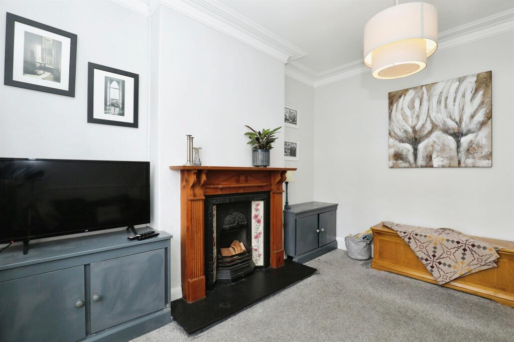 Additional property image - Kensington Avenue, Victoria Park, Cardiff