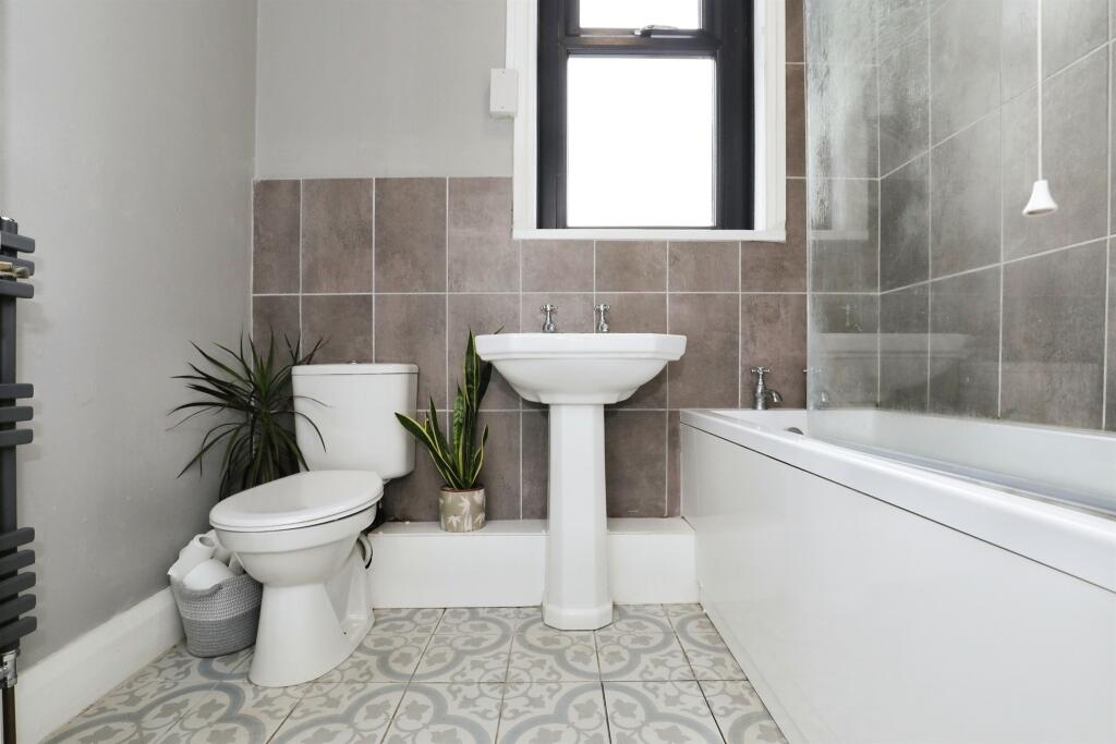 Additional property image - Kensington Avenue, Victoria Park, Cardiff