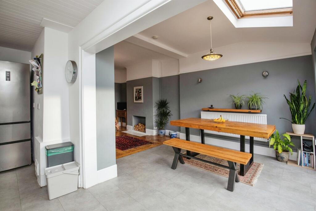 Additional property image - Kensington Avenue, Victoria Park, Cardiff
